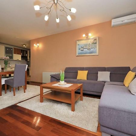 Apartment Toni 자다르 외부 사진